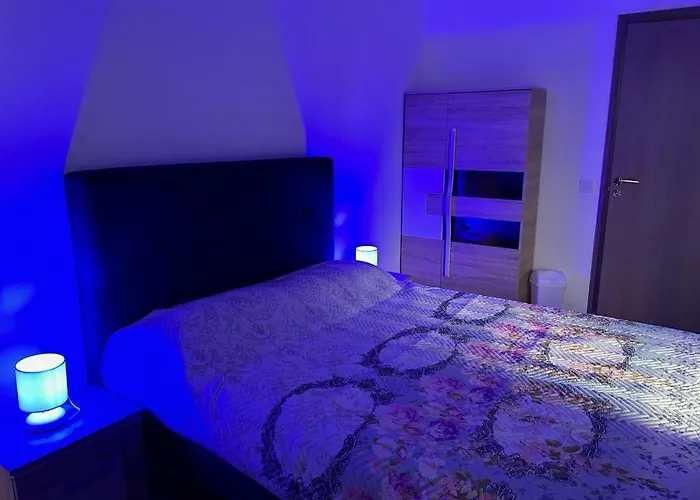 Iulius Guest house *